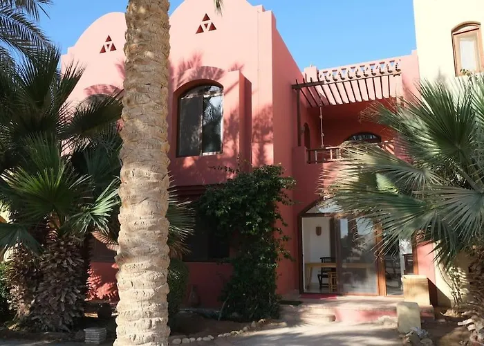 Cozy Townhouse In West Golf - El Gouna