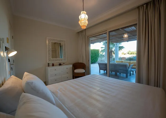 Stayr Somabay - Bay Life Home Rentals