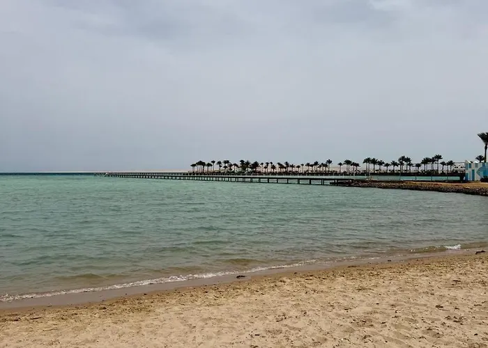 Albert Luxury Seaside View Studio , Direct Beachfront, Red Sea, Hurghada, 54Sqm